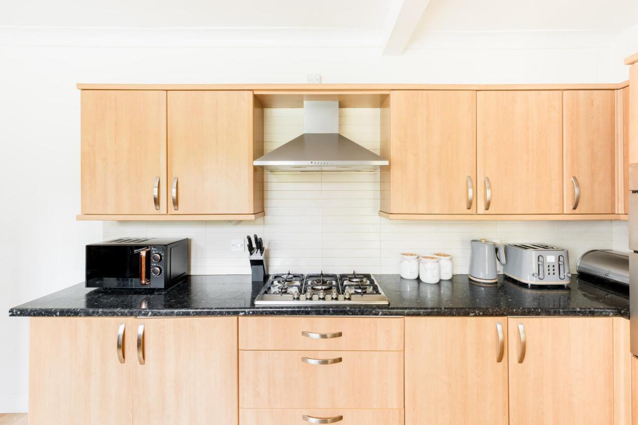 Beautiful 6 Bedroom House For 17 Guests Next To Edgbaston Stadium Birmingam Exterior foto